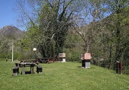 Les Vegues Ii Daire *